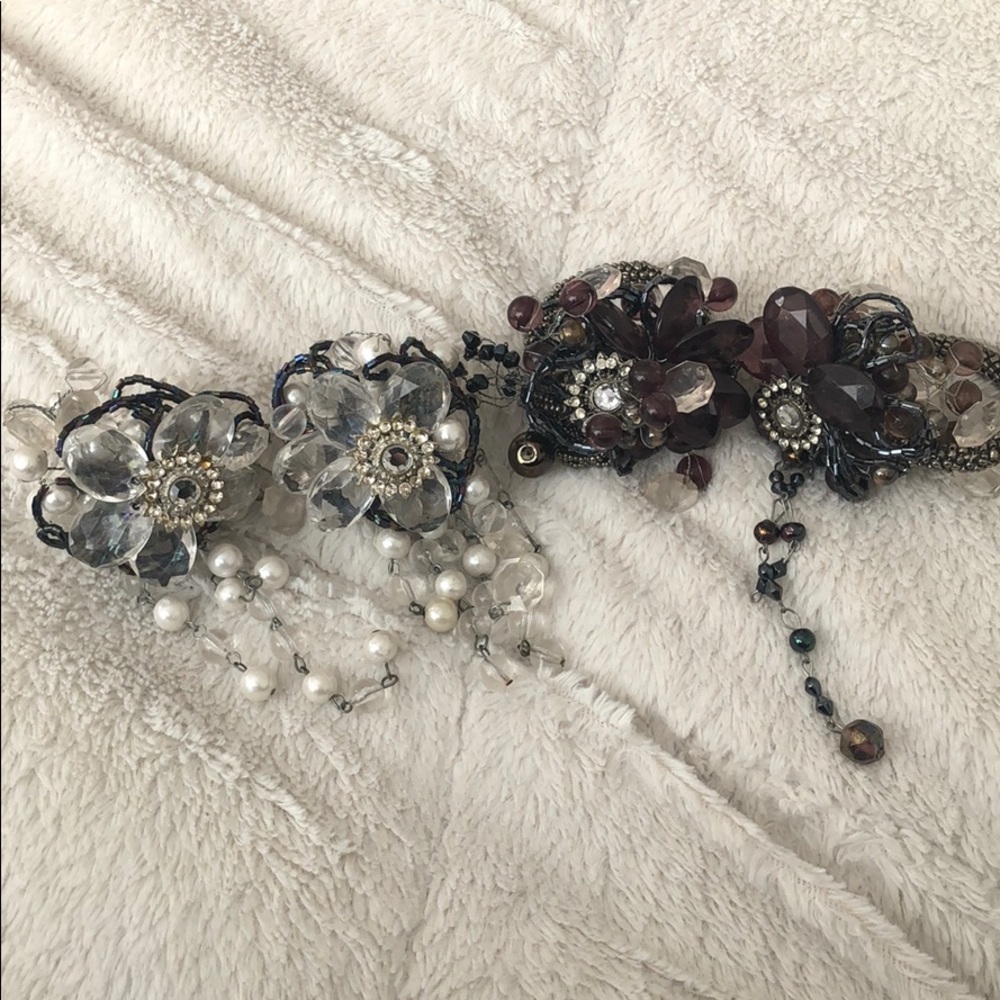 Hand Beaded Floral Dinner Napkin Rings Black & Wht
